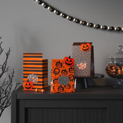  12ct Pumpkin Treat Bag Party Favors - Hyde And EEK! Boutique™