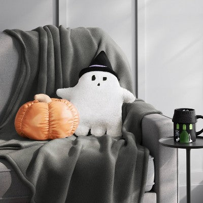  Ghost Pillow With Hat - Hyde And EEK! Boutique™